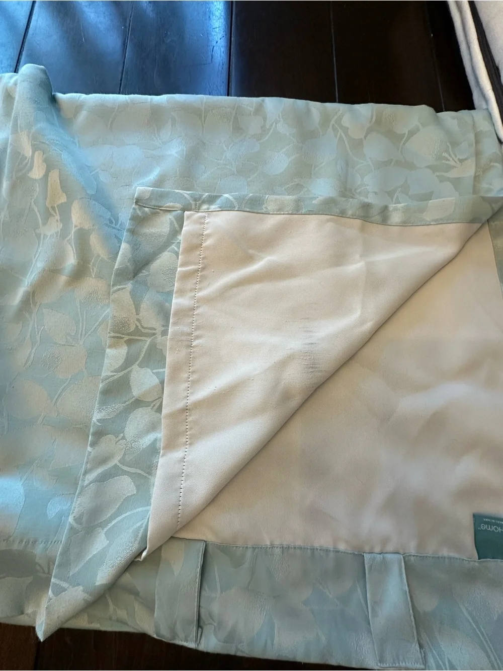 Target Room darkening Leaf Pattern Curtains 2 Panels